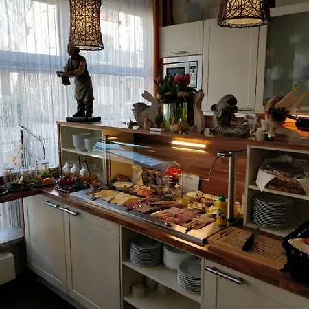 Отель Haus Wittwer 4*